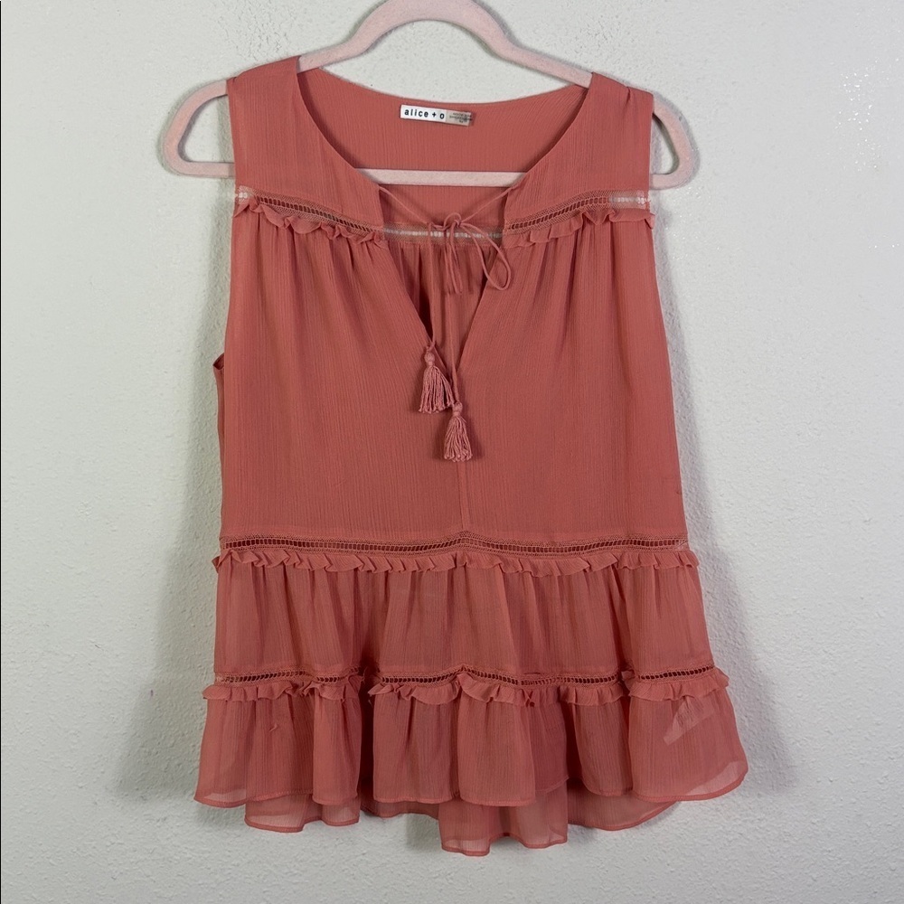 Alice + Olivia Massie Sleeveless V-Neck Boho Blouse with Tassel Details sz small